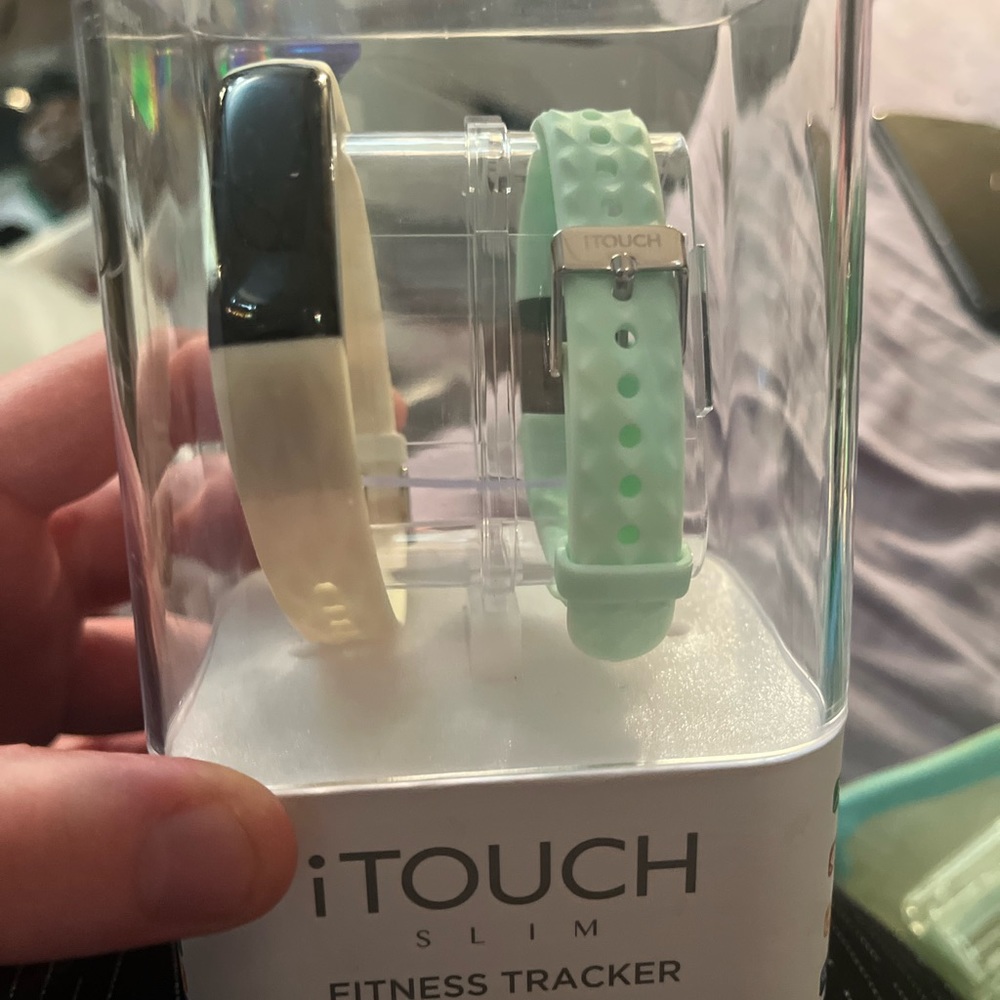 I touch slim fitness tracker